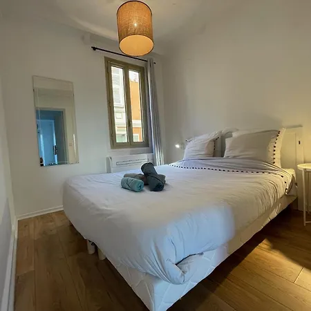 Renting - Jaures - Cosy Flat - Old Town - Great View - Aircon Apartamento Nice